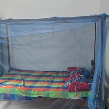 Fully furnished upstairs Room - Hotel exterior or room view