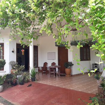 Diyawara Home Stay - Hotel exterior or room view