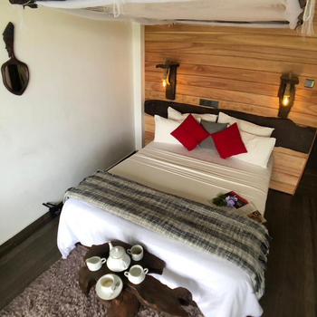 Mount shadows - Hotel exterior or room view