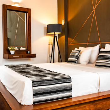 Eden Studio Apartments - 2 - Hotel exterior or room view