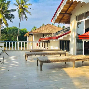 Rosanuka Beach Villa - Hotel exterior or room view