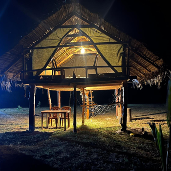 Delft beachfront villa - Hotel exterior or room view