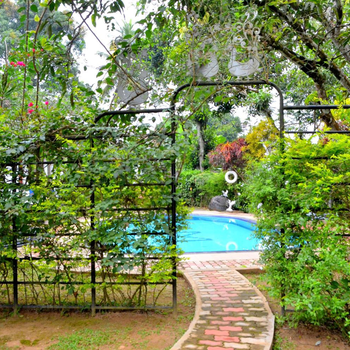Sama Uyana Holiday Bungalow - Hotel exterior or room view