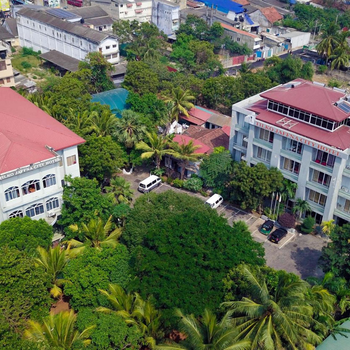 Tilko City Hotel Jaffna - Hotel exterior or room view