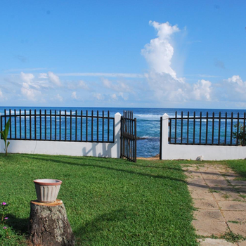 Beach House - Hotel exterior or room view