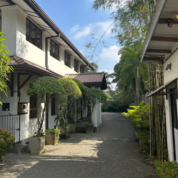 The Manor 1926 - Hotel exterior or room view