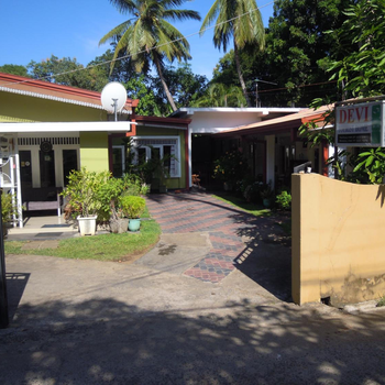 Devi Tourist Home - Hotel exterior or room view